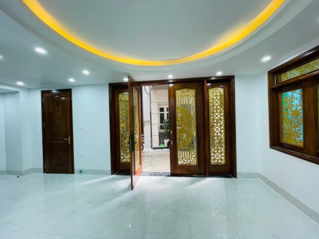 BÁN NHÀ PHỐ ĐÀO TẤN _ HAI MẶT THOÁNG _ 7 TẦNG THANG MÁY _ SỔ ĐỎ ĐẸP - Ảnh chính